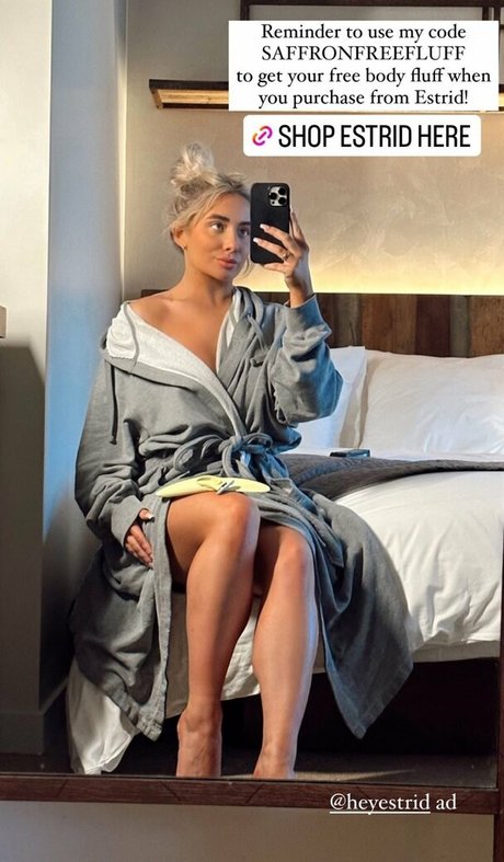 Saffron Barker free model image