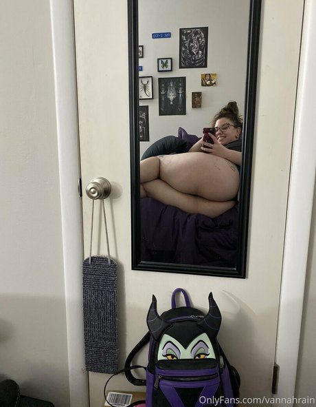 vannahrain model nudes pic