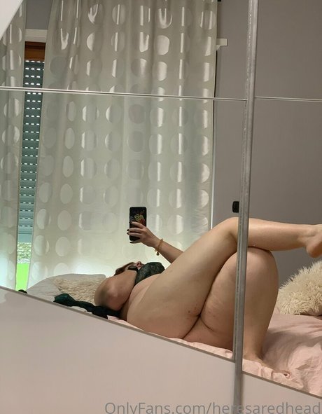 heresaredhead star naked img