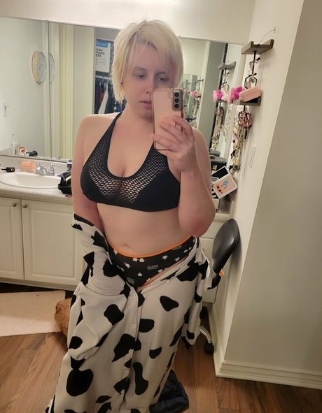 piggynukka perfect actress photo