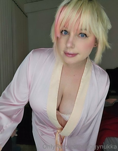 piggynukka top pornstar pics