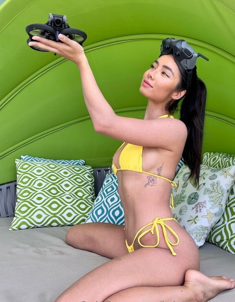 Kristychaaan top actress photos