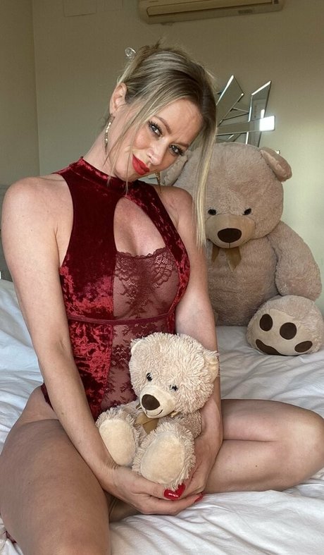 misscjhunter high quality actress photos