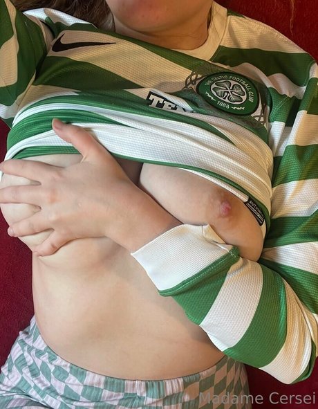 Madame Cersei model beautiful images