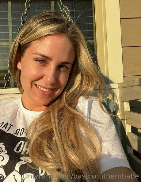 trans girl onlyfans free nude img