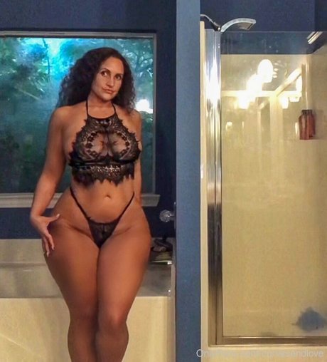 Sparks2fit xxx model img