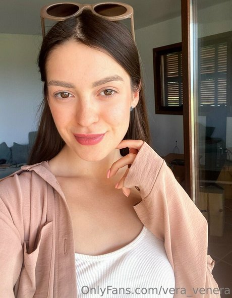 vera venera erotic star images