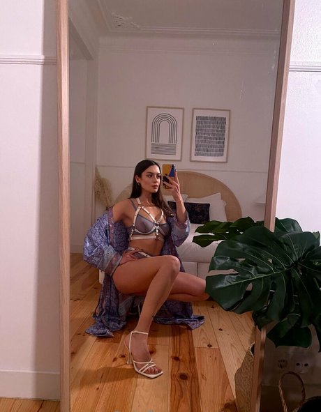 vera venera nice model gallery