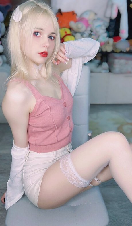 LENivayaAya pornstar beautiful photo