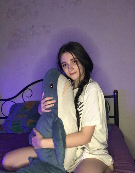 pixiepolly vip model nude photo