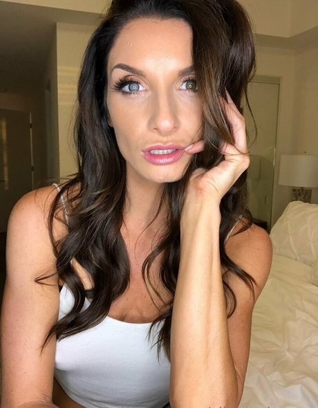 thick girls onlyfans hd photos