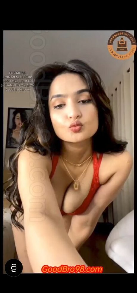 Desi Viral Collection star naked picture