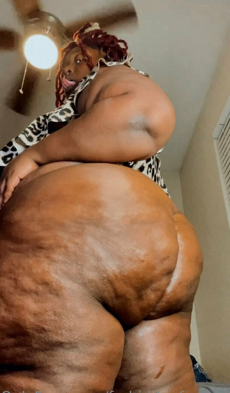 forbiddenfruyt23 star nudes photo