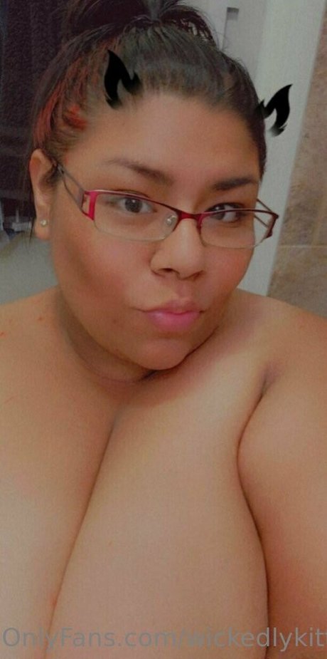 wickedlykitten perfect actress pic