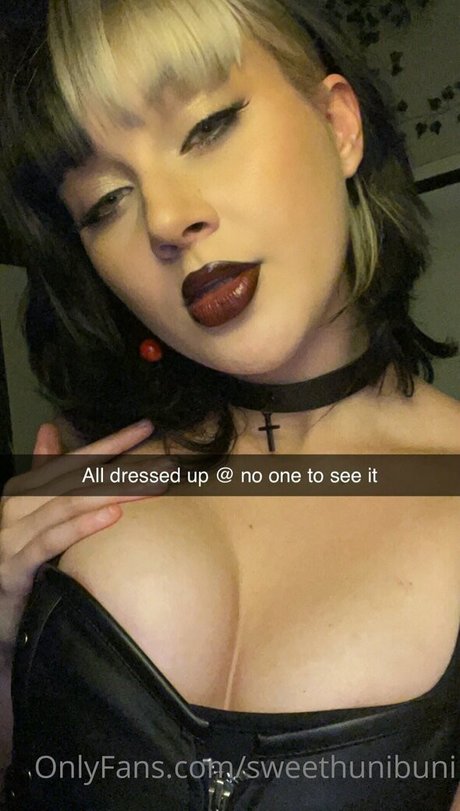 x cherrybxmb x model pretty pic