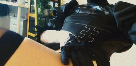 cum on glasses onlyfans porn pic