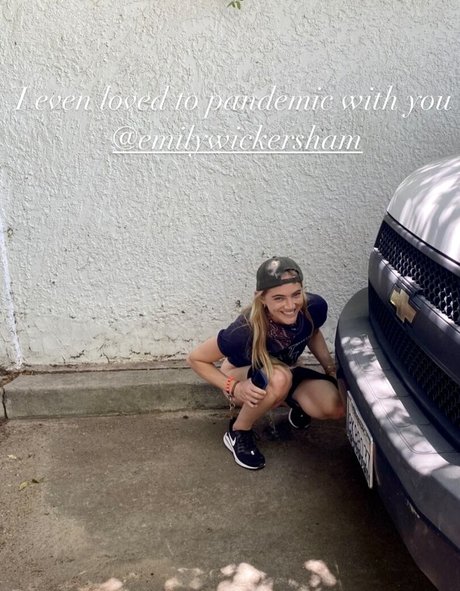 milf strip onlyfans free naked img