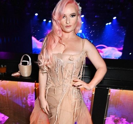 Grace Chatto model nudes galleries