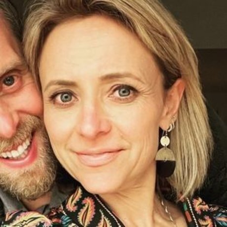 Christine Lakin star hot images