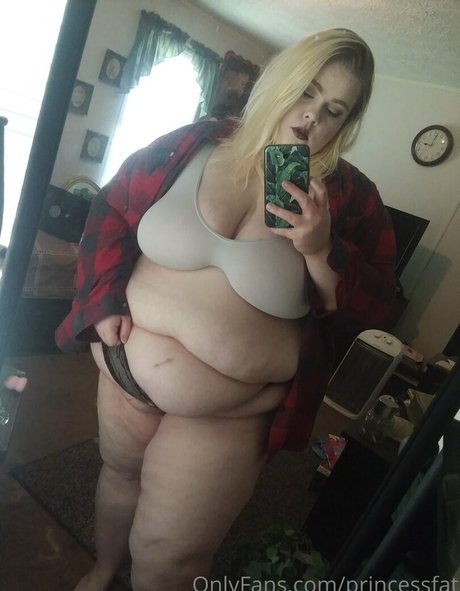 fatstonerchick free model top picture