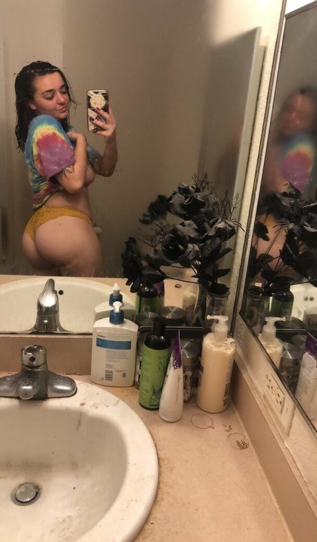 Toradoki Eslpethers pornographic star photo