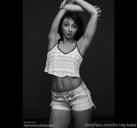 your hey babe perfect model pictures