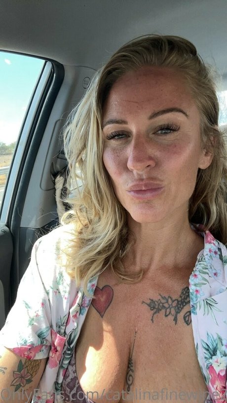 catalinafinewine2023 model hot picture