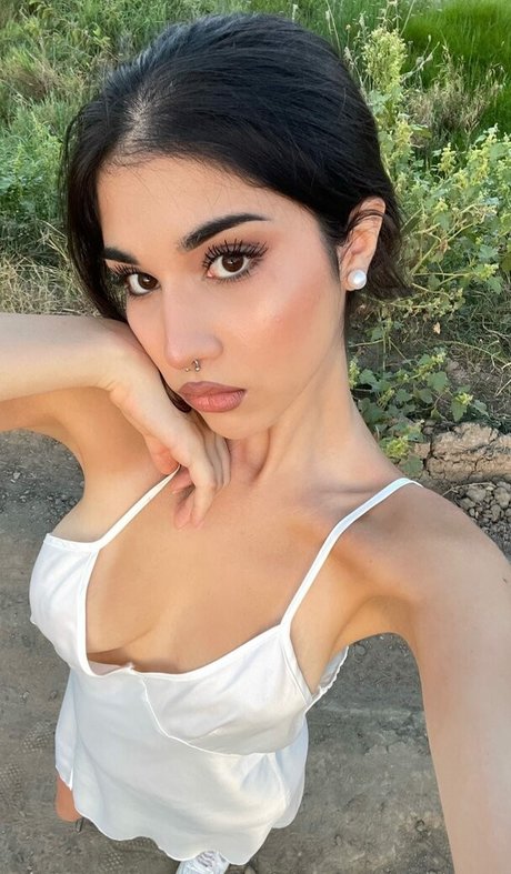 mother daughter onlyfans beautiful naked pictures