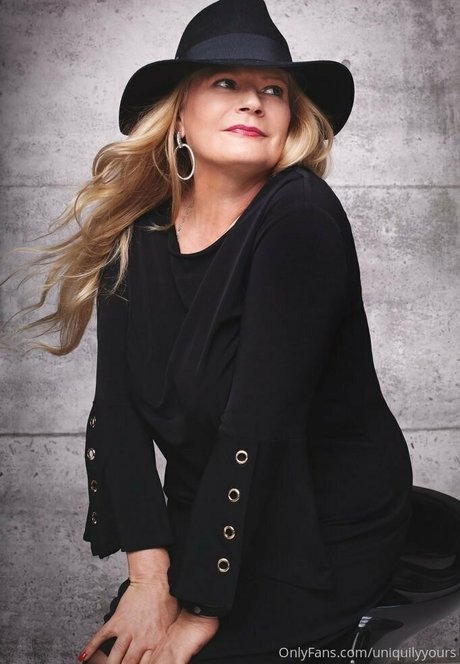 milf handjob onlyfans naked archive