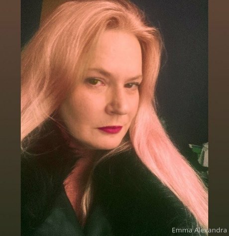 uniquilyyours beautiful actress images