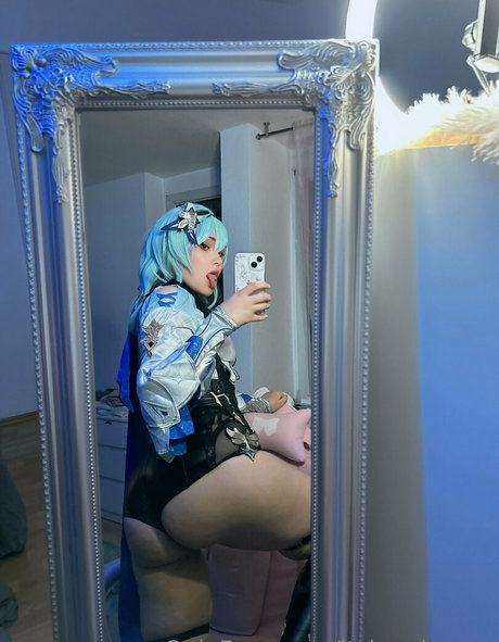 bunnygirlluna top model photo