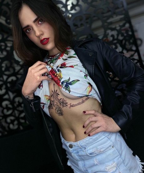 female popular onlyfans porno img