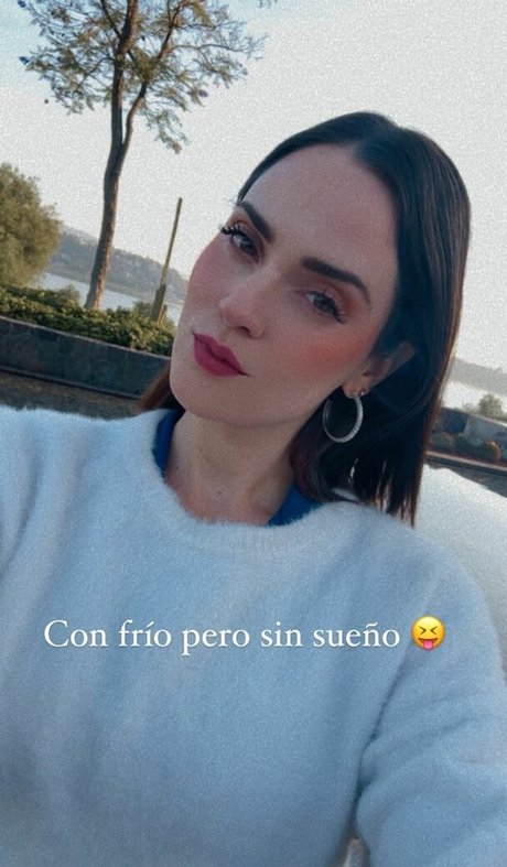 ass spread onlyfans free nude img