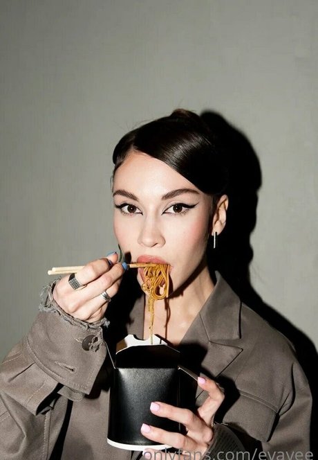 teacher free onlyfans pretty picture