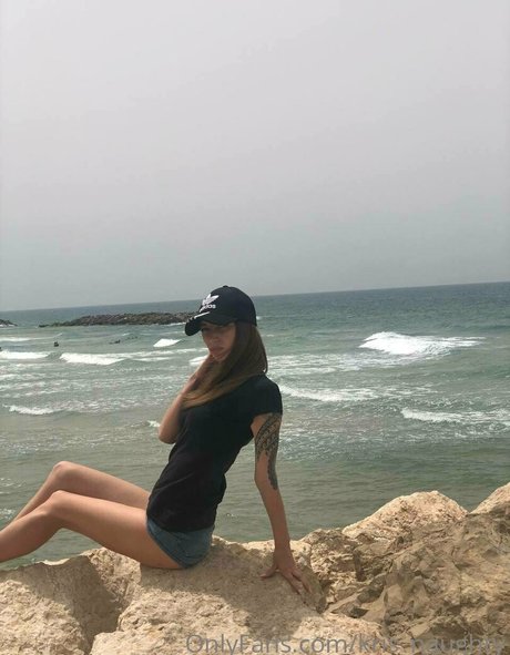 always naughty mommy model naked picture