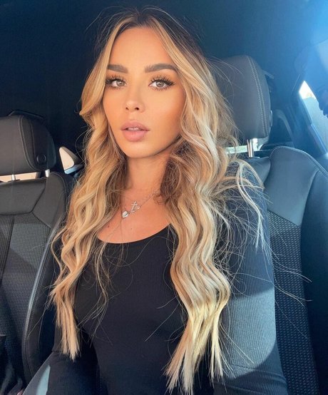 shemale ass onlyfans free naked photo