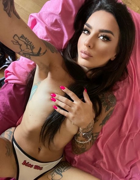 horny girls onlyfans pornos images