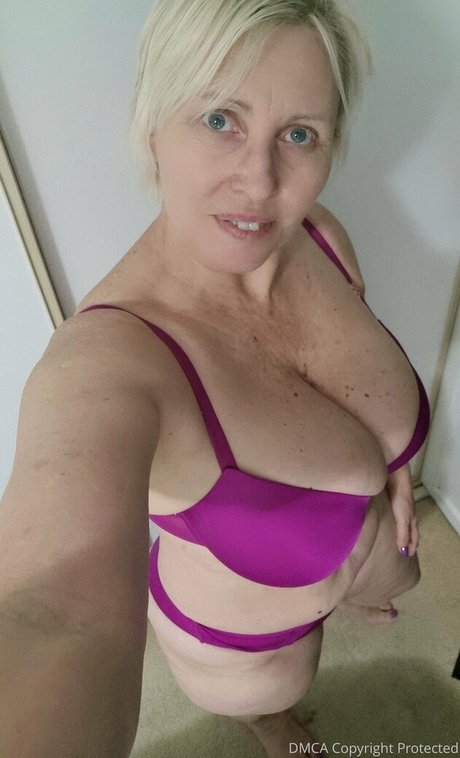 sexymatureaussielady pornstar xxx pictures