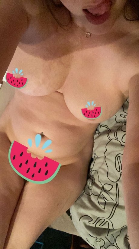 uskyldigesara hot model archive