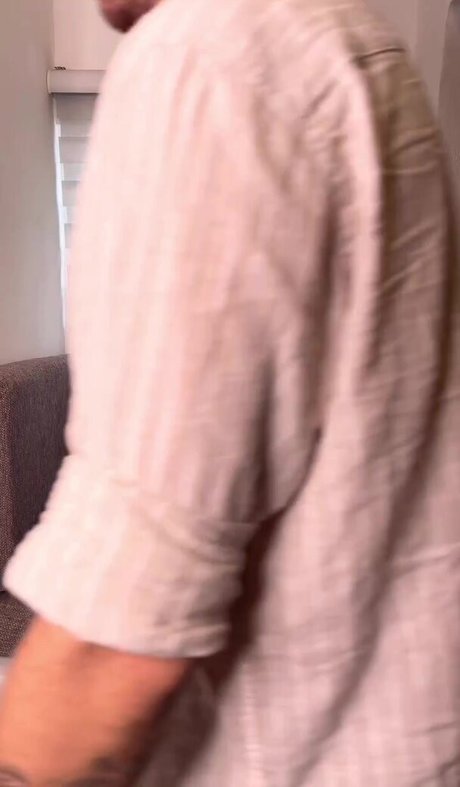 Saterra St Jean beautiful model pic