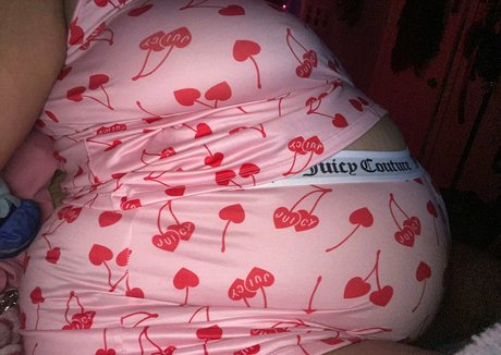 18 asian onlyfans erotic image