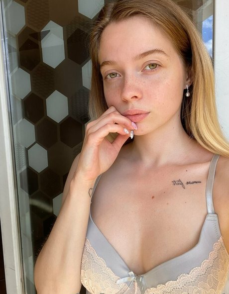 sunnybanny1 pornstar pretty pics