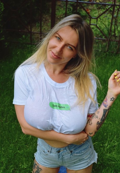 ebony sloppy onlyfans art nude pics