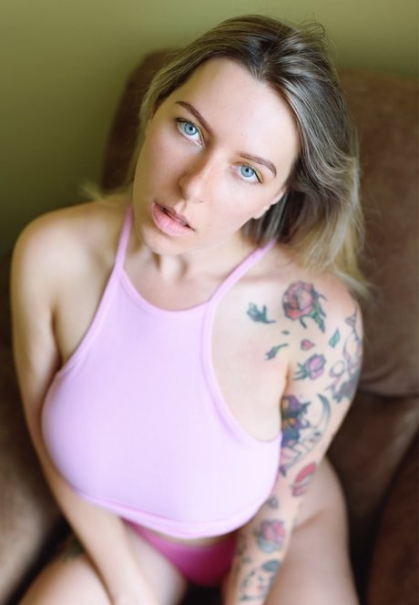 Kochanius model xxx archive