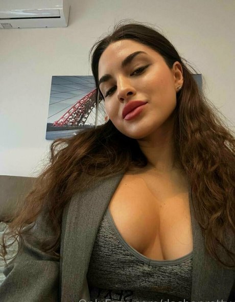 dashapretty erotic actress images