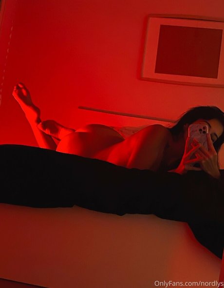 lightskin onlyfans hd picture