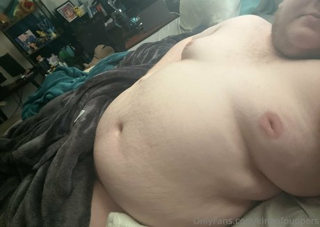 kingofpuppers naked pornstar pic