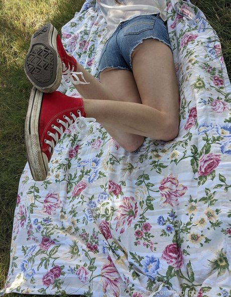 hypnoticsorceress star porn pic