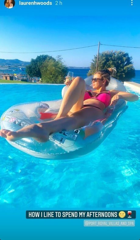 Scottish Murmurs ASMR pornstar top photo