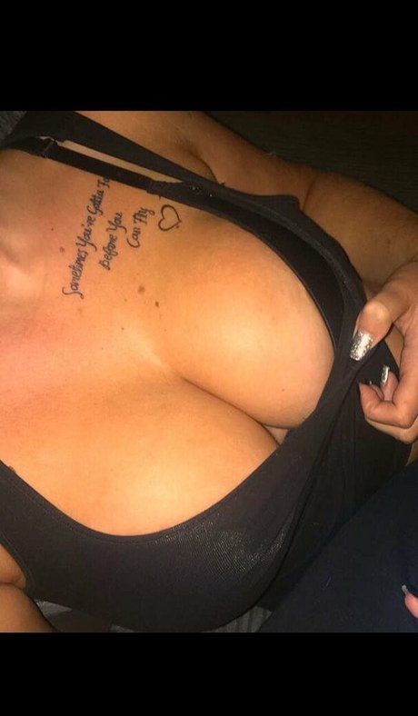 twonaughtysisters art pornstar pictures